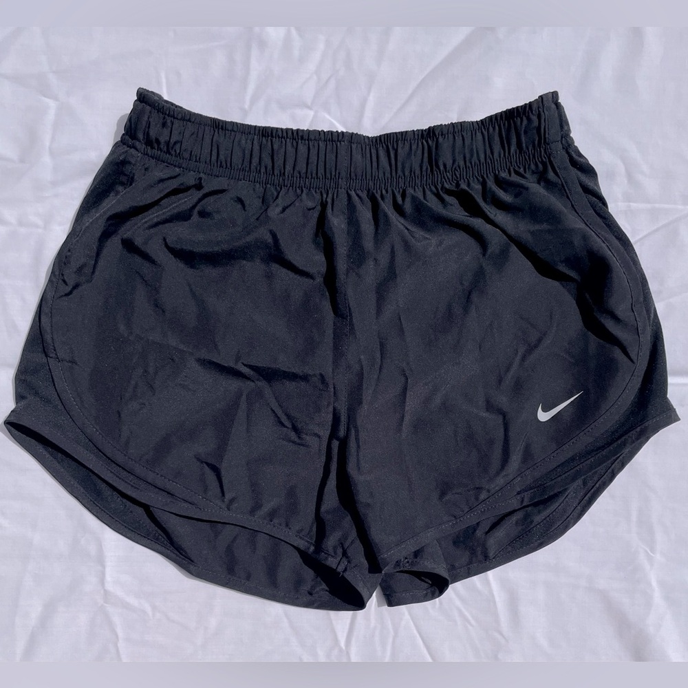 Nike Women's Dri-Fit Black Athletic Shorts, Size S